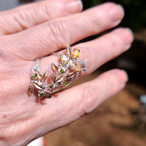 Opal and Chrome Diopside sterling floral wreath finger cuff sz 6.5 - Picture 8 of 10